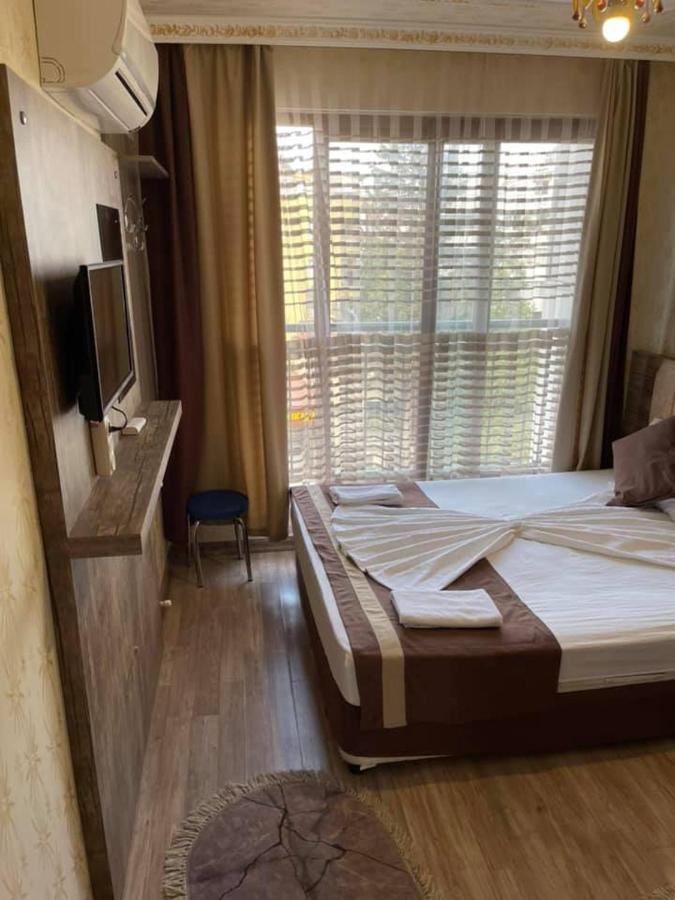 Oezguer Hotel Анталія Екстер'єр фото
