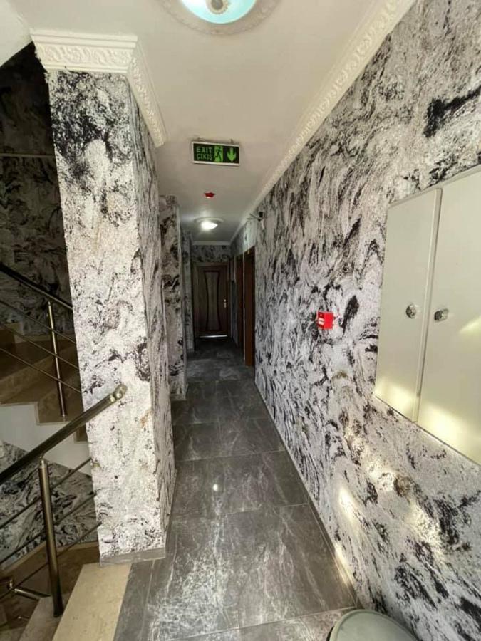 Oezguer Hotel Анталія Екстер'єр фото