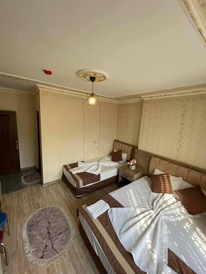 Oezguer Hotel Анталія Екстер'єр фото