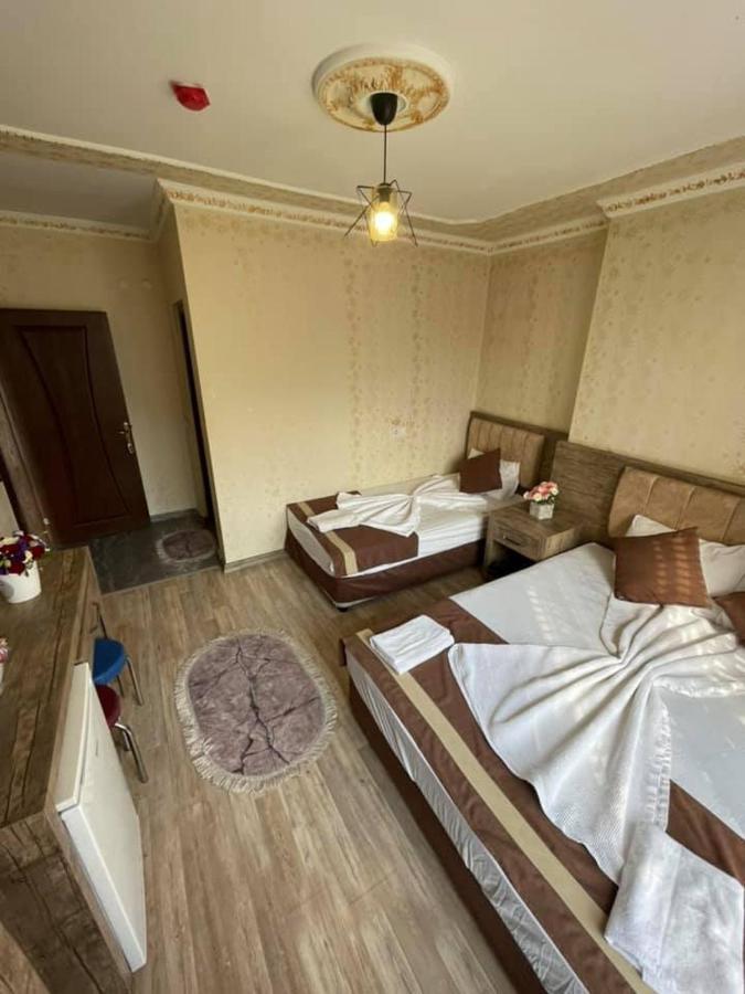 Oezguer Hotel Анталія Екстер'єр фото